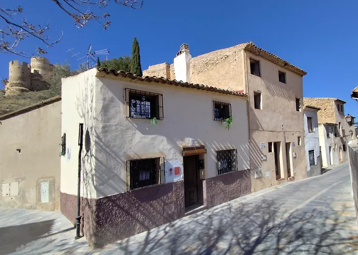 Casa De Piedra Recien Reformada Luna Rosa